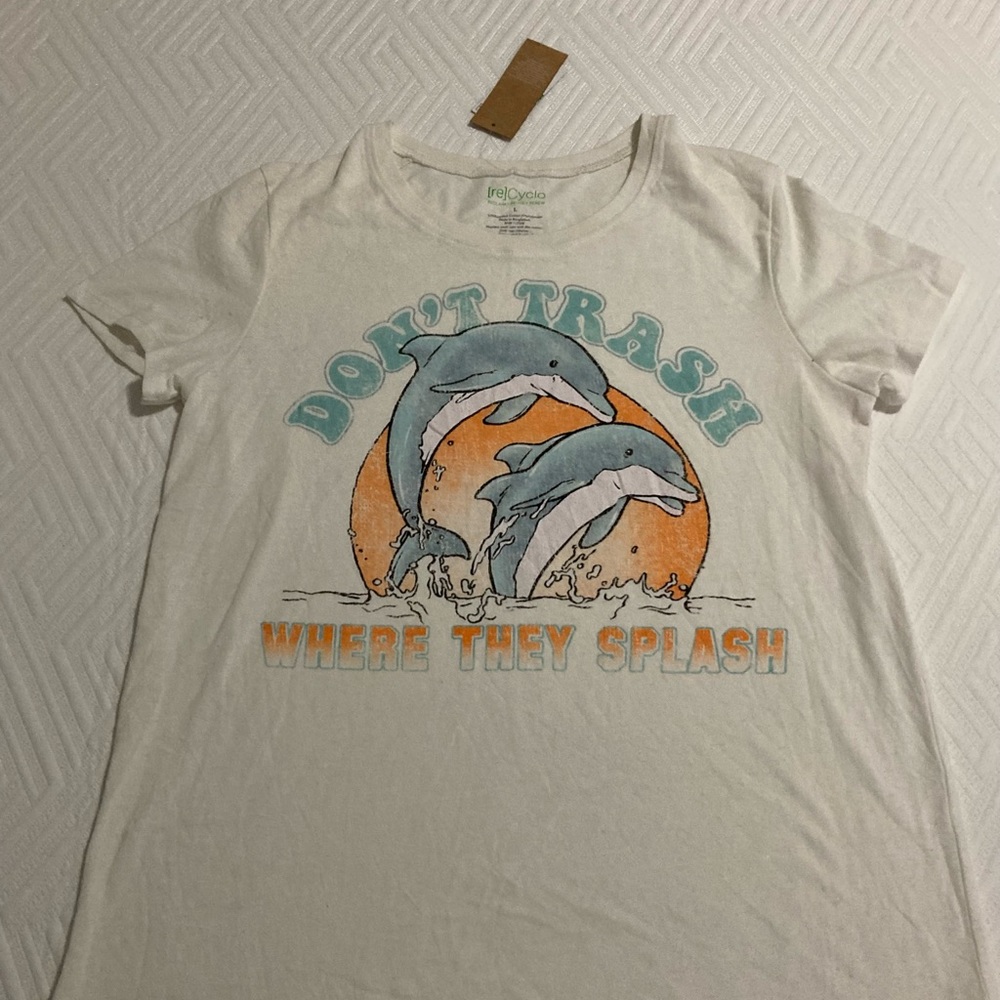 Women’s Graphic tee by [re] Cyclo size L